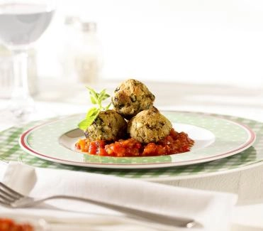2011-09-auberginenbaellchen-an-pikanter-tomatensauce