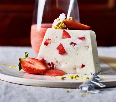 201704 erdbeer-quark-terrine