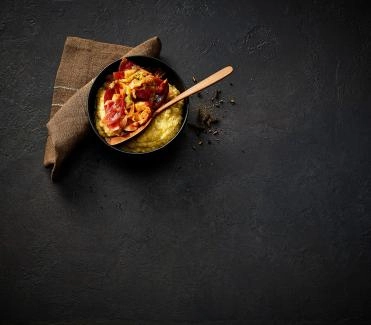 Pfefferpolenta mit Wintergemüse