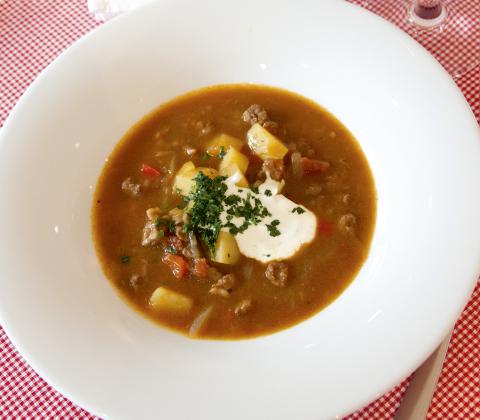 2011-12-die-beste-gulaschsuppe