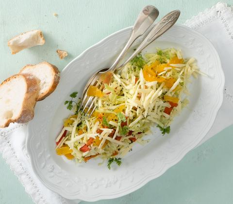 201701 kabiskaesesalat-mit-eingelegten-pepperoni